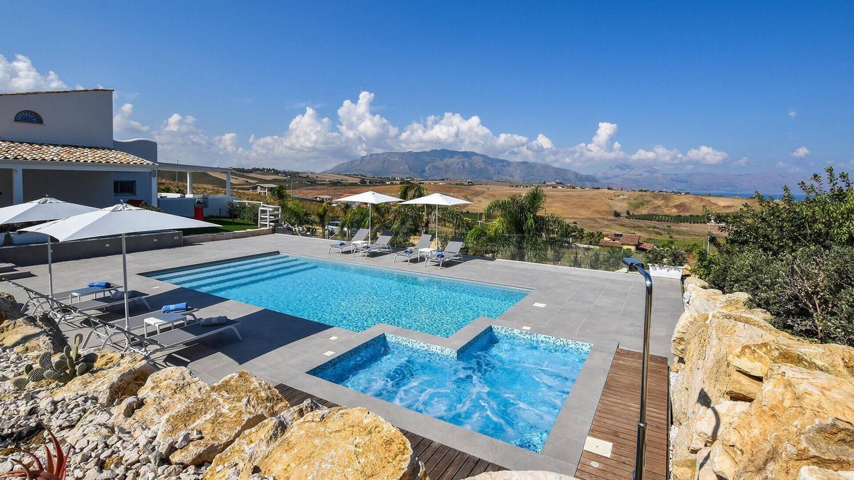 Partinico House | Cozy home in Partinico with WiFi