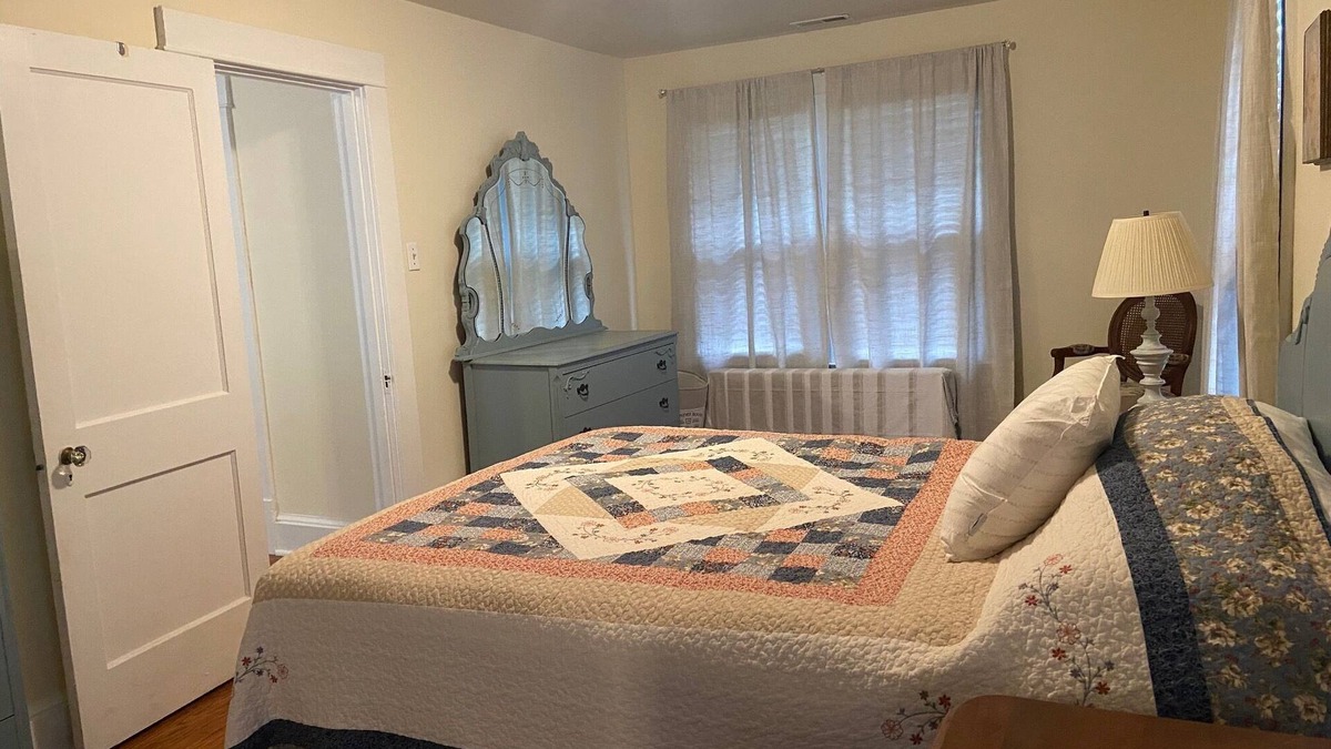 Greenbush House | Cozy Home in Peaceful Location-Short Drive to Beaches & Bay