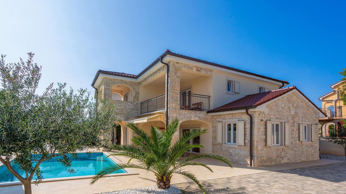 Pinezici House | Cozy home in Pinezici with WiFi