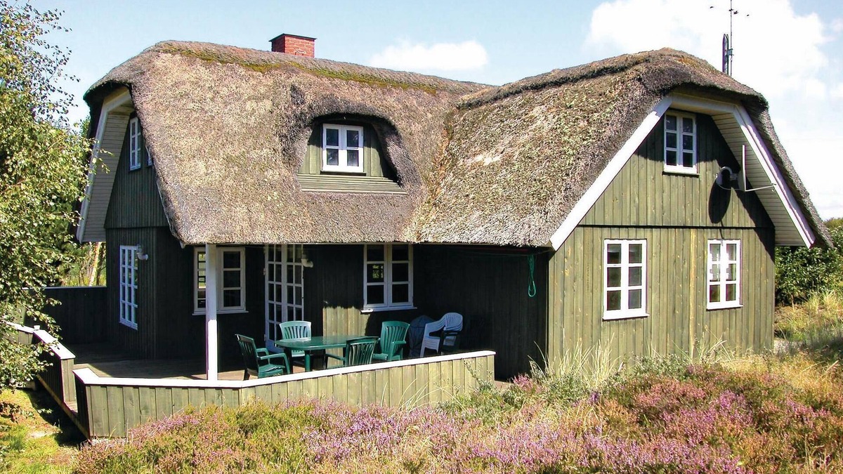 Toftum House | Cozy home in Rømø with kitchen