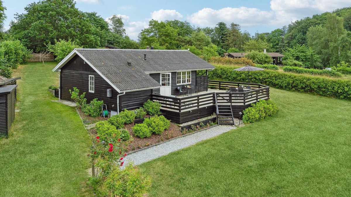 Langeland Municipality House | Cozy home in Tranekær with kitchen