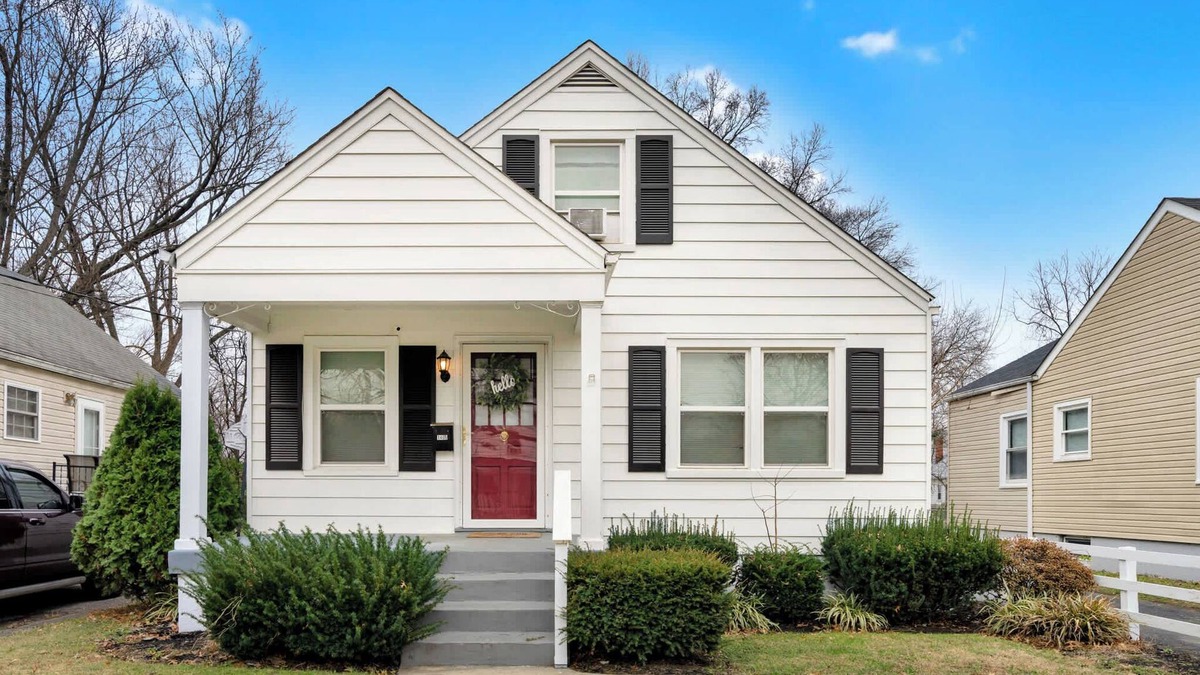 Taylor Berry House | Cozy Home | Just Steps Away from Churchill Downs!
