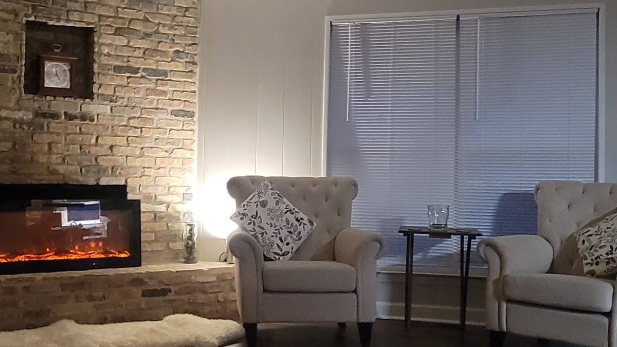Mandeville House | Cozy Home, Large wooded yard-Great for children and pets-35 minutes to Nola