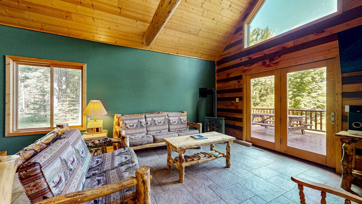 Mercer House | Cozy Home located on the Turtle Flambeau Flowage, great for all seasons!