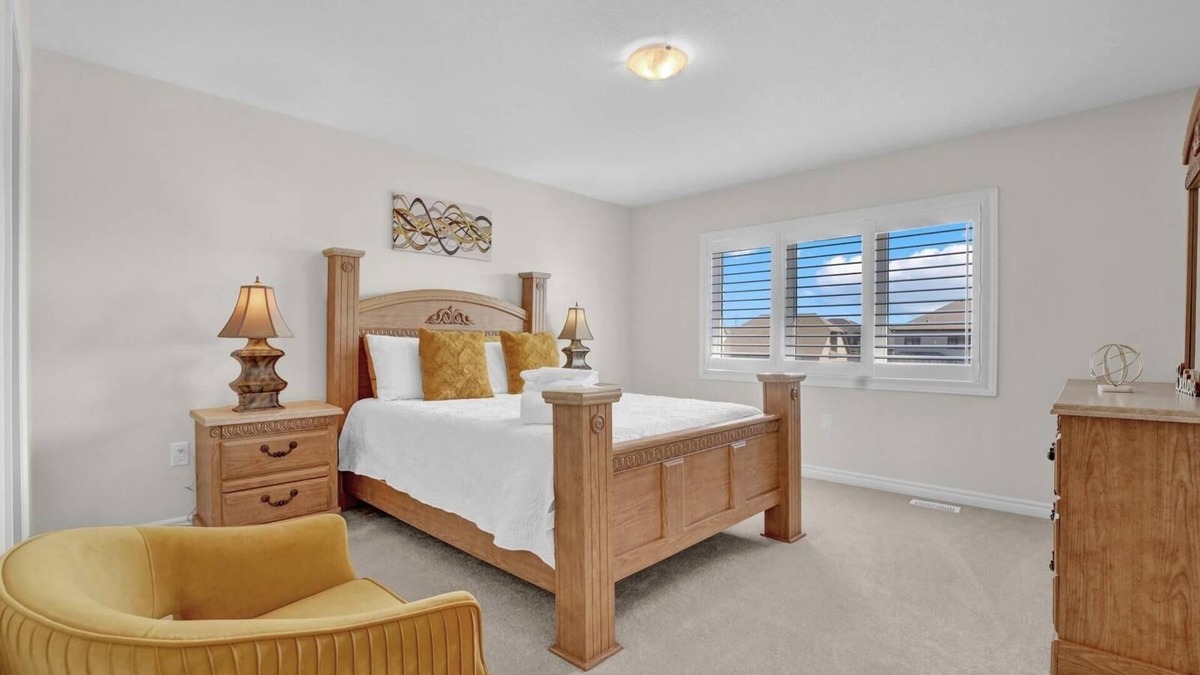 Thorold House | Cozy home minutes from Niagara Falls