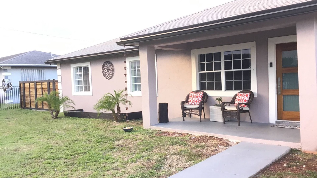 Miami Gardens House | Cozy Home 🏠 near of the Hard Rock Stadium and casino, beaches, Aventura mall