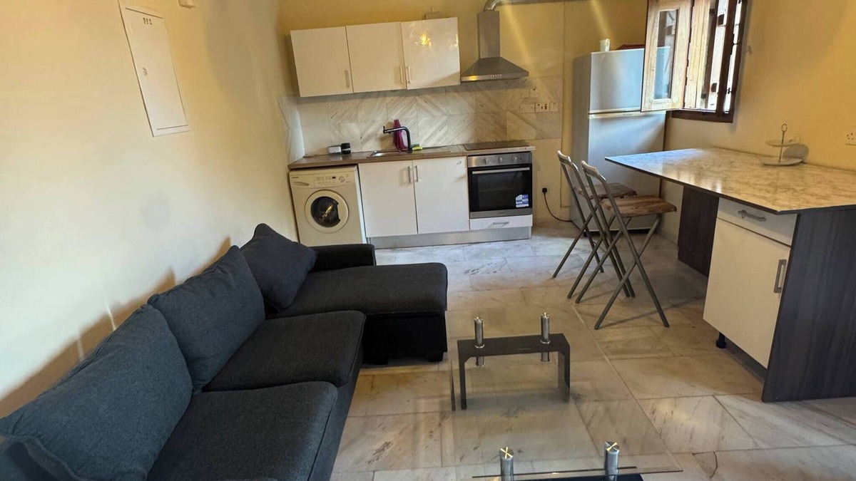 Marathounta Apartment | Cozy home with Fireplace