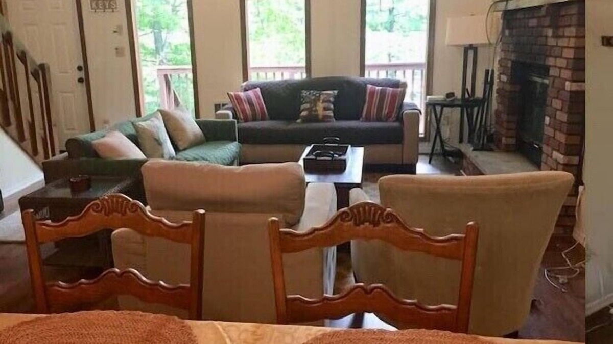 Bushkill House | Cozy house 15 mins to Shawnee Ski Mountain.