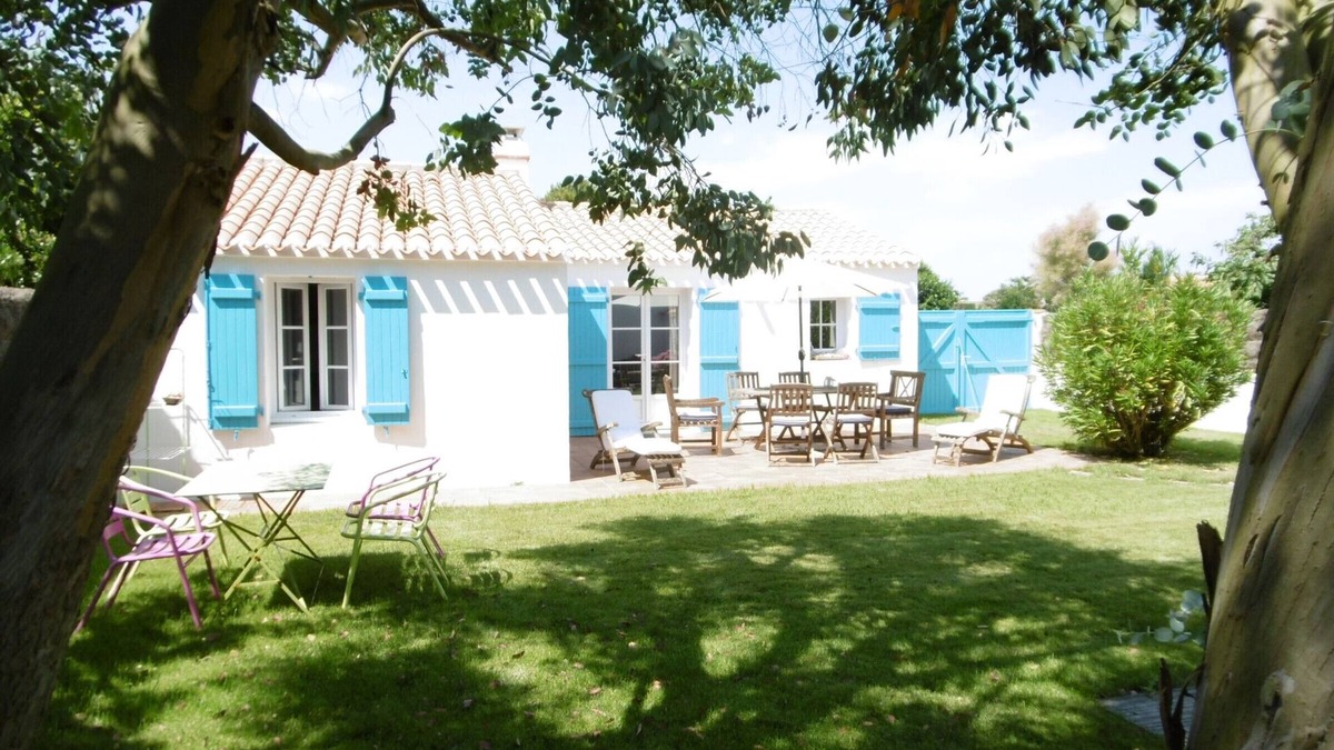 L'Epine House | Cozy house for 4 with enclosed garden in L'Épine, near the beach