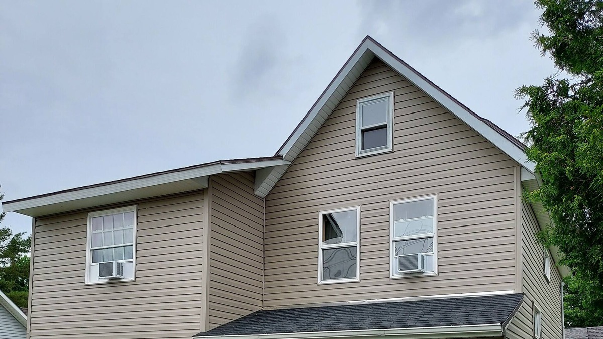 Tupper Lake House | Cozy house in Tupper Lake