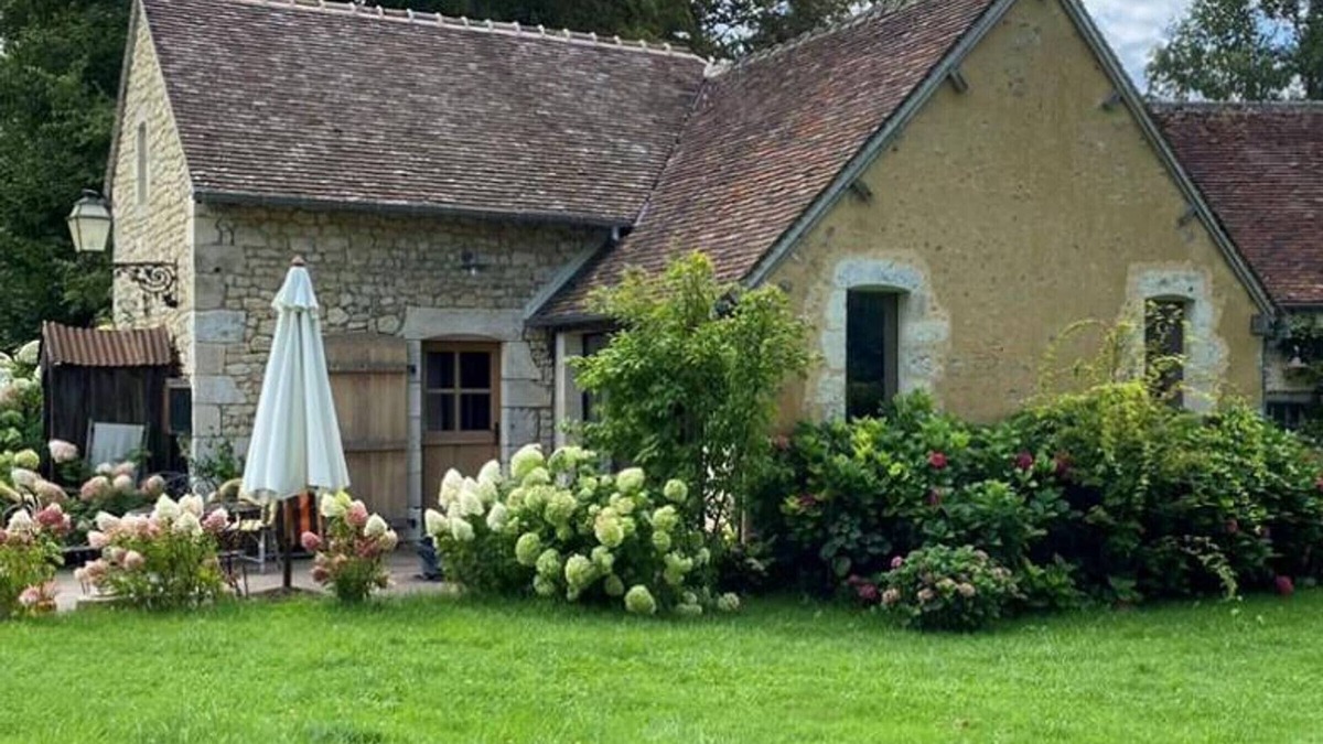 Perche-en-Noce Cottage | Cozy house with fireplace and garden in the heart of Perche