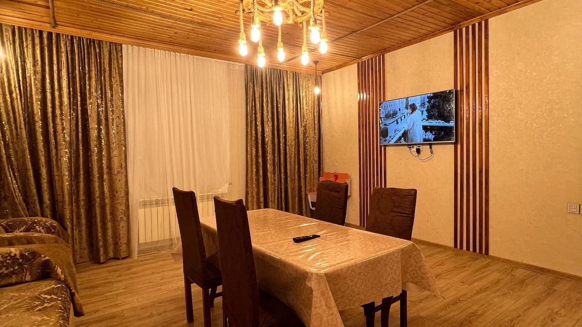 Gabala Apartment | Cozy House with Swimming Pool near city center.