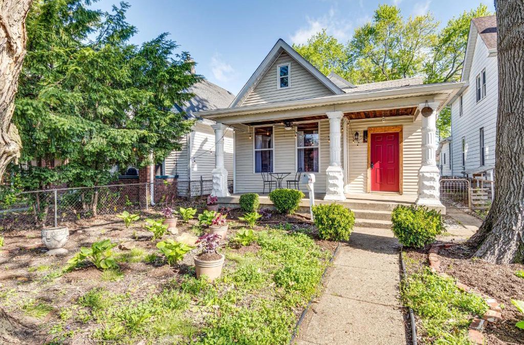Fountain Square House | Cozy Indianapolis Vacation Rental with Micro Farm!