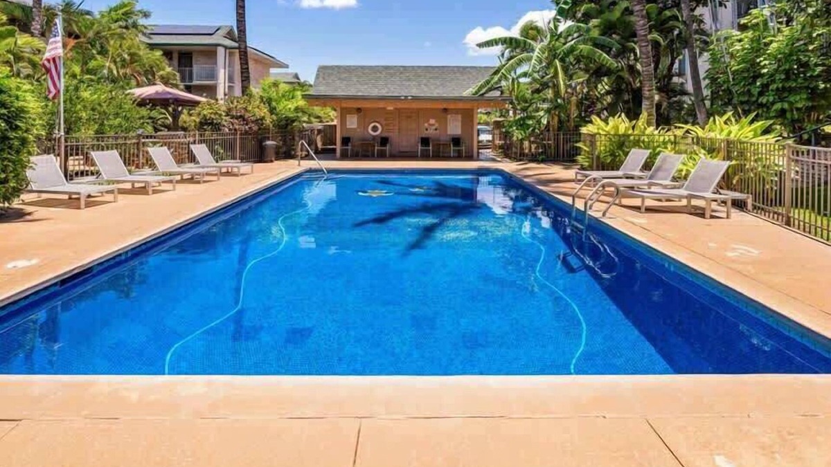Kihei Condo | Cozy Kihei Getaway | Steps to Beach & Ocean Views