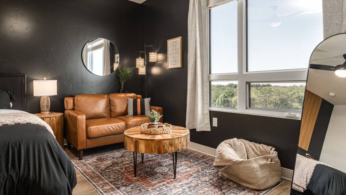 Boise Apartment | Cozy King Bed, Coffee Bar, Pool
