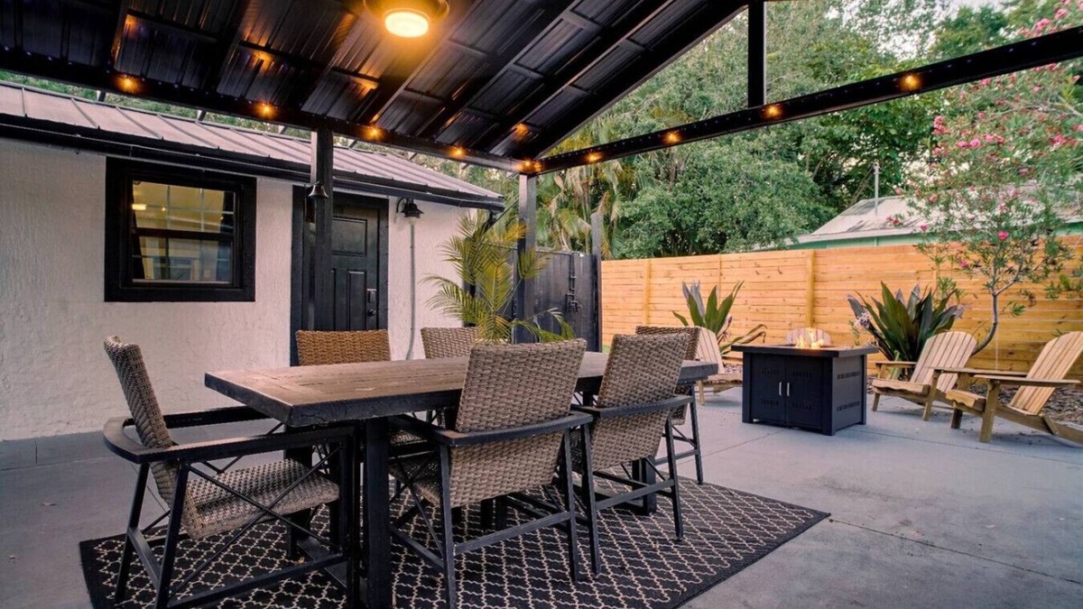 Vero Beach House | Cozy King Suite | Sebastian 2mi to Wabasso Beach