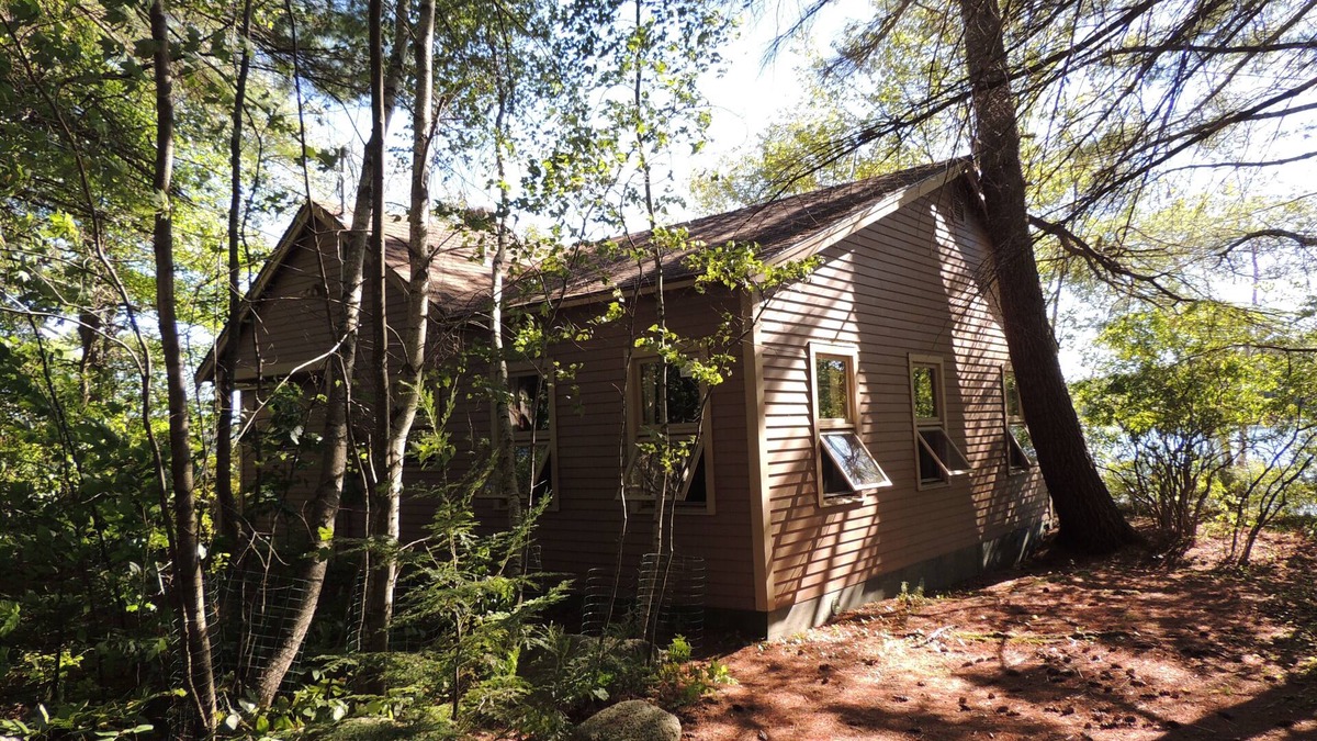 Moultonborough Cottage | Cozy Lake Winnipesaukee Camp on Braun Bay with spectacular views