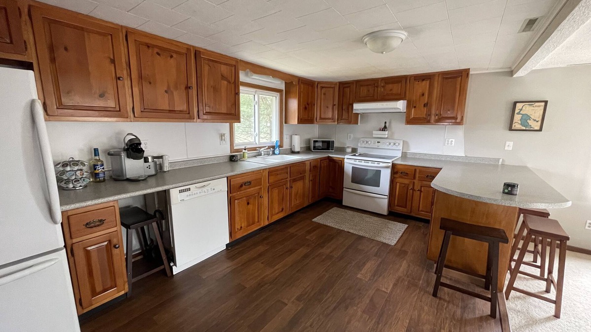 Chippewa Falls House | Cozy lakefront cabin on Lake Wissota/Yellow River with dock and beautiful views!