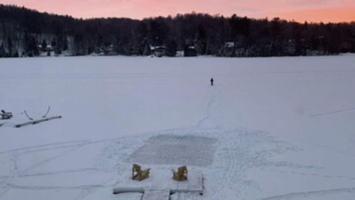 Saint-Sauveur Ski Chalet | Cozy Laurentians Lakehouse