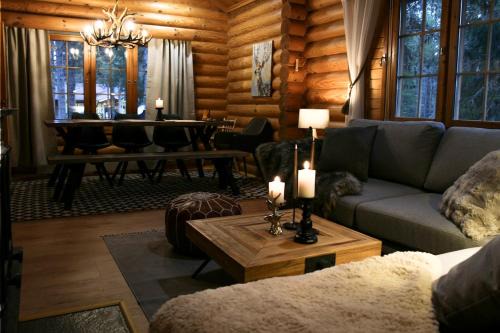 Yllasjarvi House | Cozy log cabin close to services, 6 people