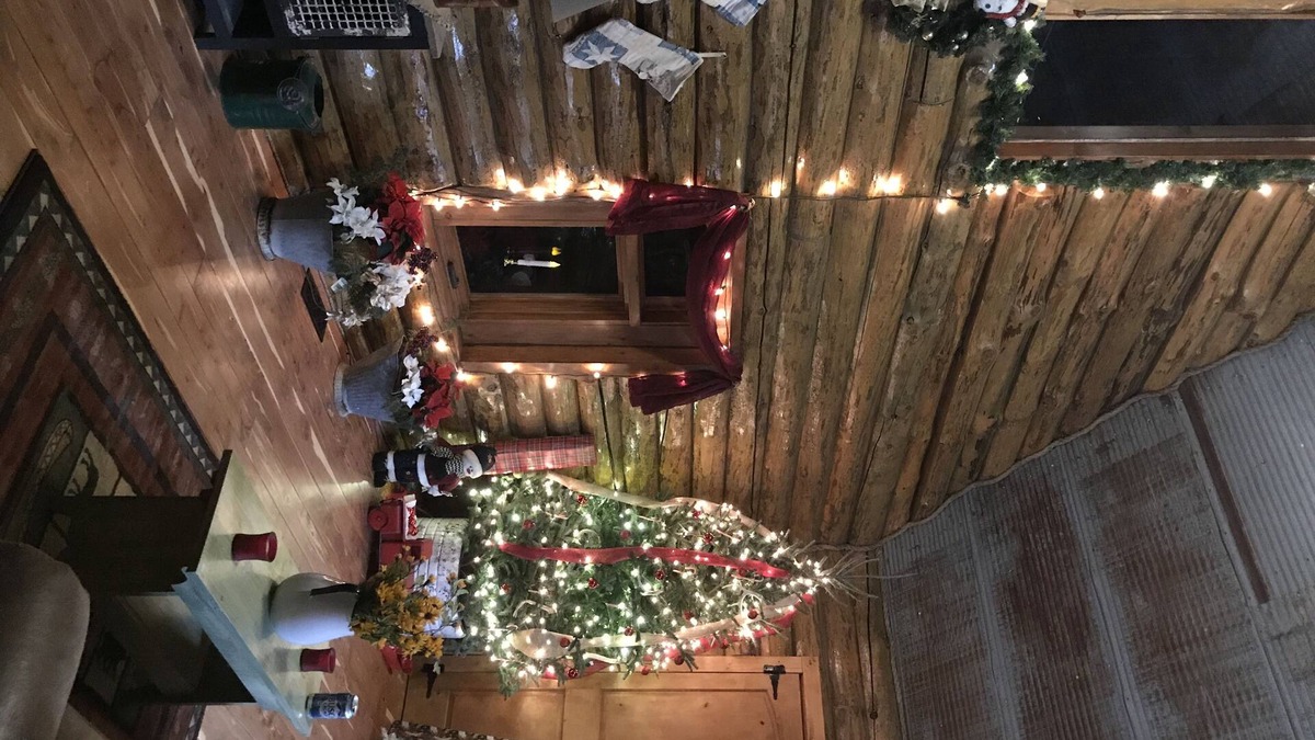 Mercer County Cabin | Cozy log cabin in the country