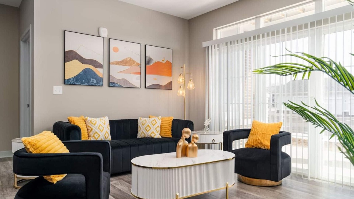 Whitestown Apartment | Cozy Lux Haven Whitestown