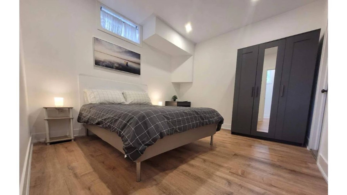 Lakeview House | Cozy Master with private bathroom
