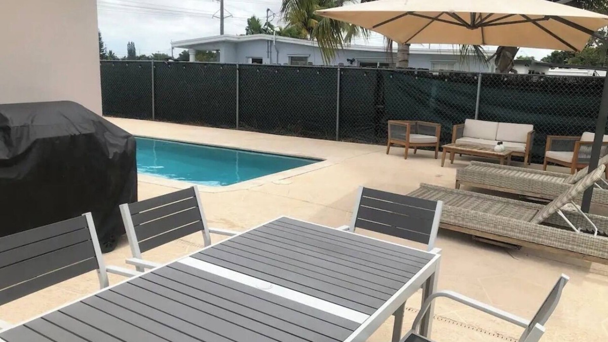 Ludlam House | Cozy Miami Casita - Entire House w/Private Pool