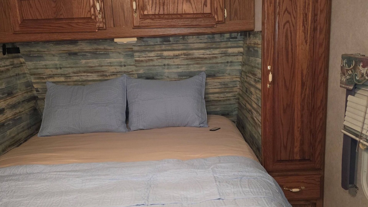 Carrolls House | Cozy mobile home in lovely Kelso with AC