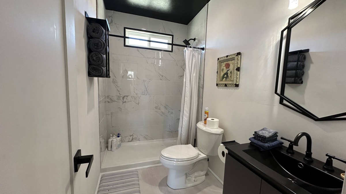 Twentynine Palms House | Cozy Modern 2BR House