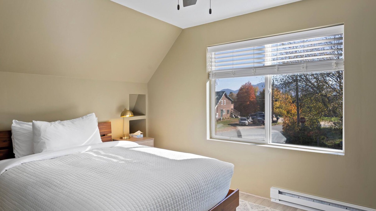 Lake Placid Apartment | Cozy Modern Home