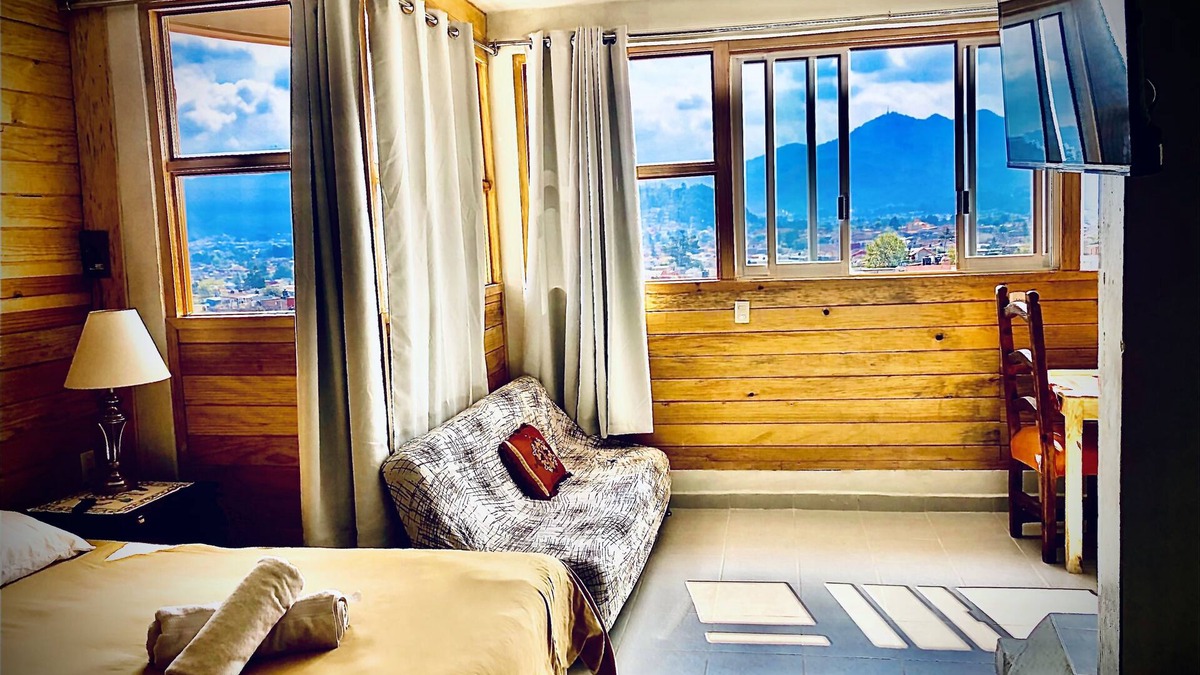 De Guadalupe House | Cozy Vacation Rental in San Cristóbal de las Casas