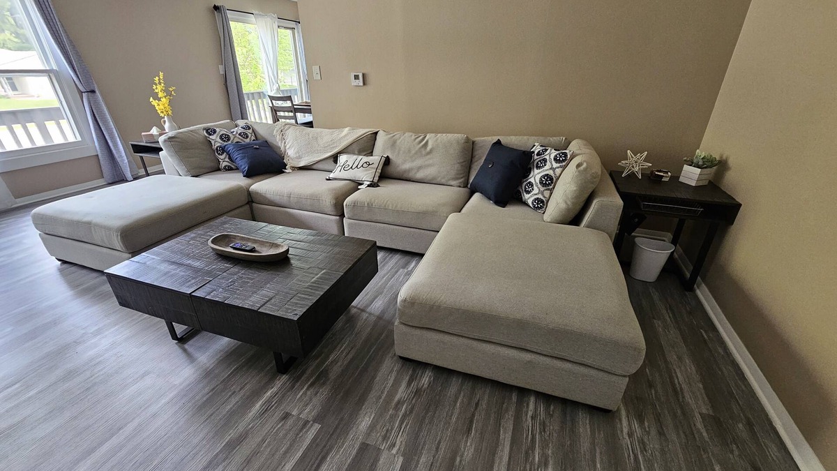 Two Rivers Apartment | Cozy n2 story apartment on the river!