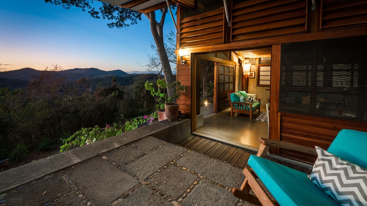 San Juan del Sur Villa | Cozy, ocean view villa set in the jungle canopy in SJDS