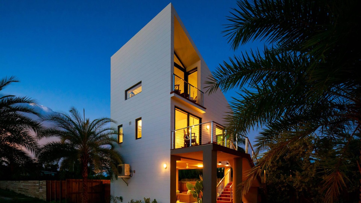 Islamorada Apartment | Cozy Oceanfront Studio in the Heart of Islamorada.