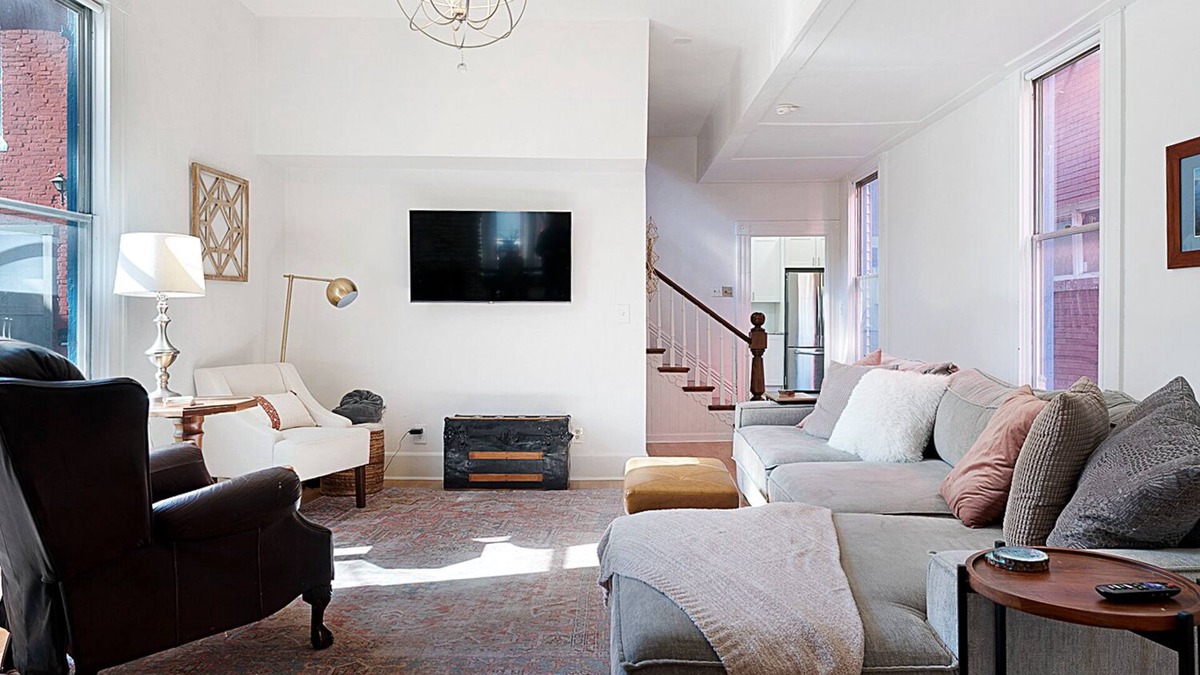 Louisville House | Cozy Old Lou