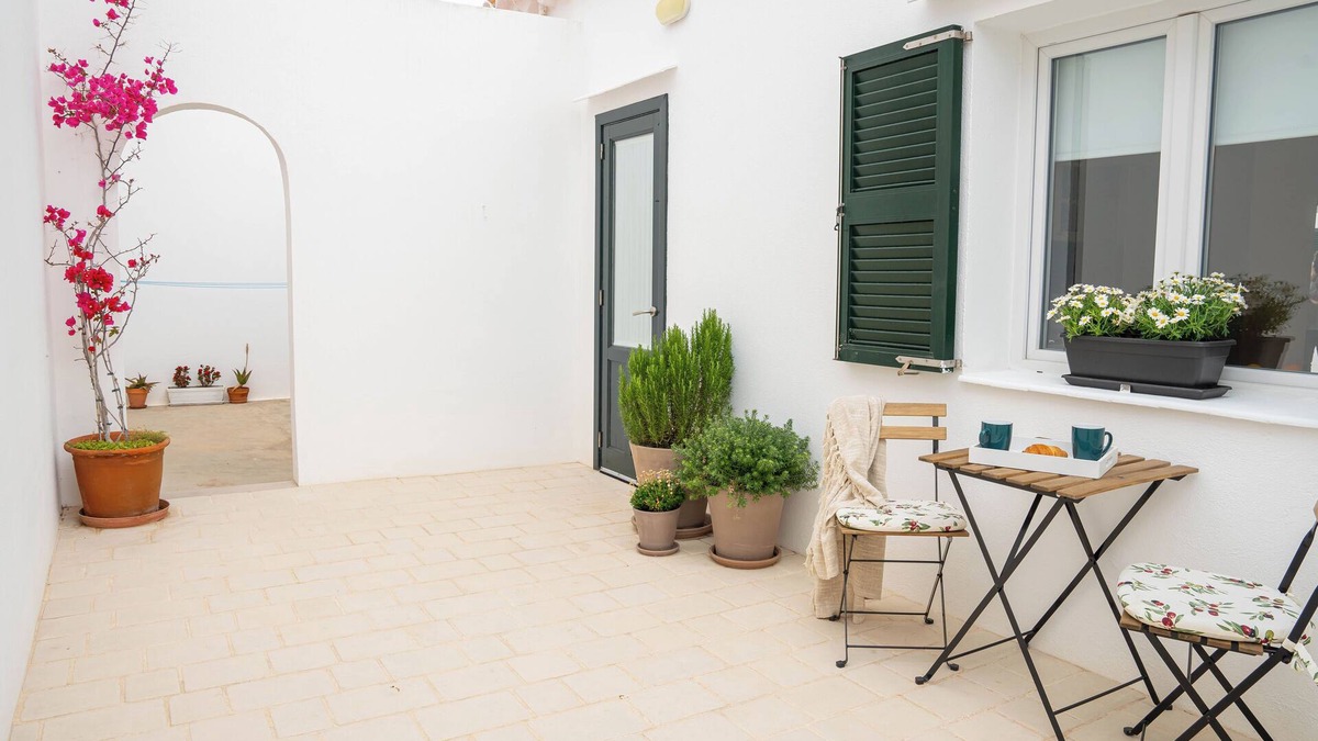 Ciudadela House | Cozy one-story Minorcan house with patio. Excellent location