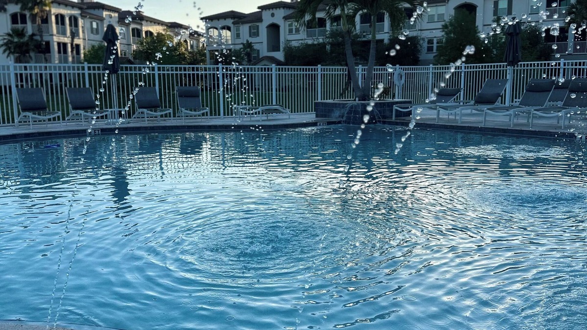 Ocoee Apartment | Cozy Orlando Oasis w/Resort Style Pool/Fast WiFi/Free parking/Gym/Close To Parks