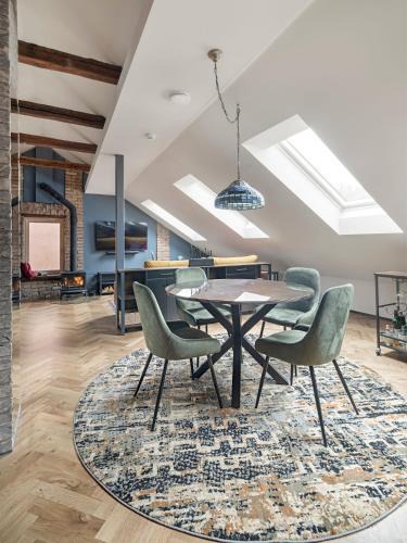 Uzupis Apartment | Cozy Penthouse