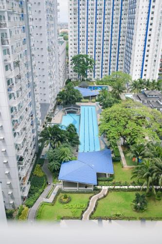 Santo Cristo Apartment | Cozy Place for 8 persons at Grass Residences