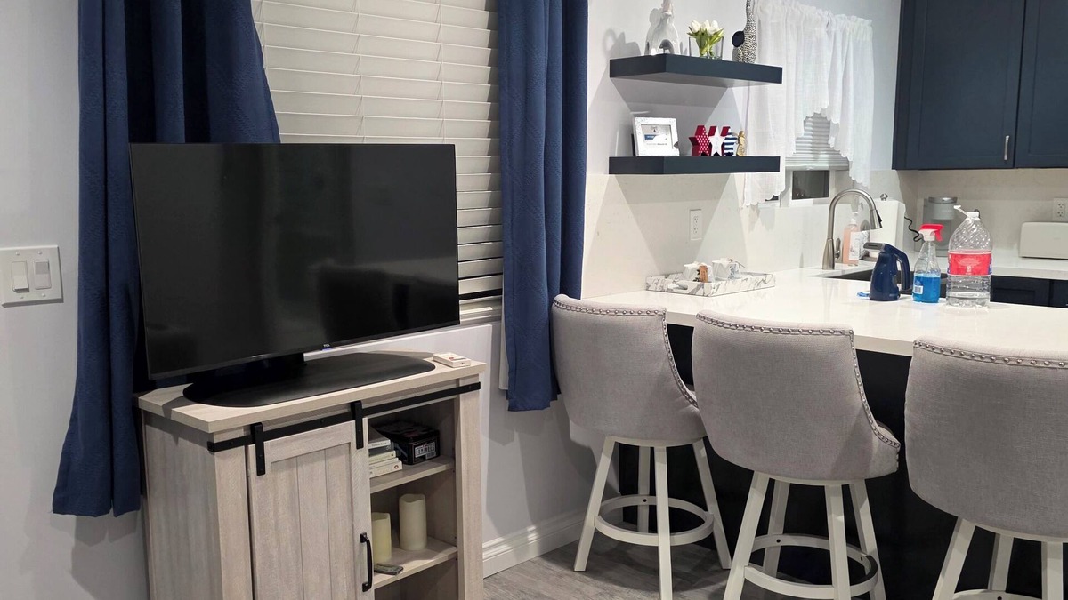 Camarillo House | Cozy, Private ADU Just For You