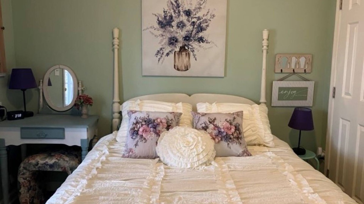 Harpers Ferry Apartment | Cozy private ground floor apartment in townhome walking distance to historic HF