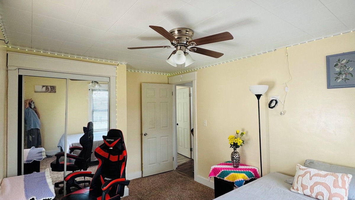 Johnson City House | Cozy Private Room in a Quiet Neighborhood"