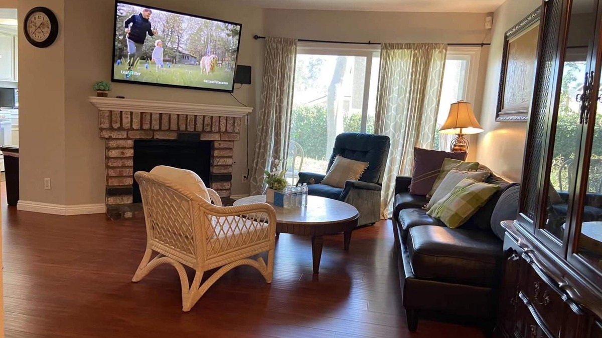 Ontario Condo | Cozy Quiet&Great location, near Ontario Airport