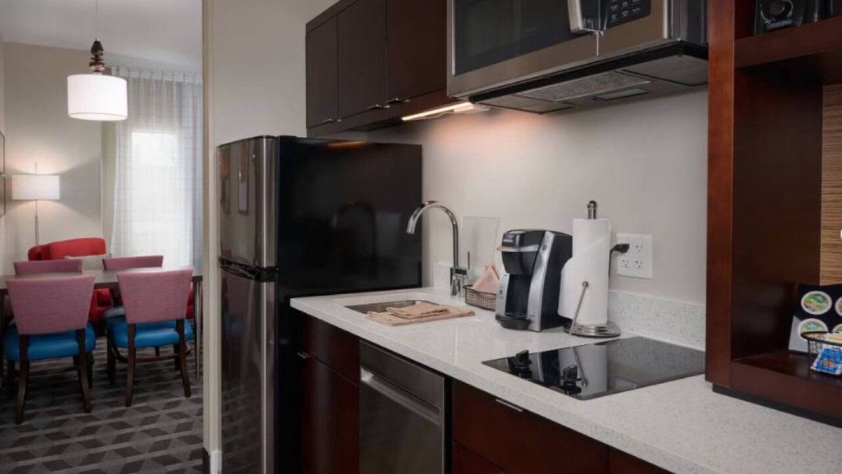 Lake Worth Hotel | Cozy & Quiet Stays Near Lake Worth Nature and Fort Worth Buzz - 4 Units