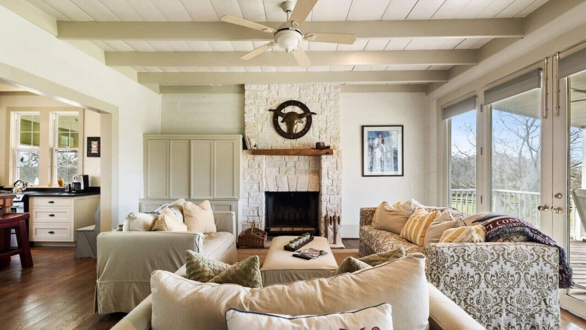 Brenham House | Cozy Ranch Home minutes from Brenham, Bellville, Round Top!