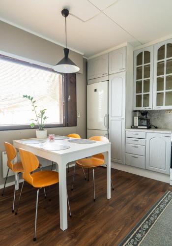 Ranua Apartment | Cozy Ranua Koivutie townhouse with sauna & terrace