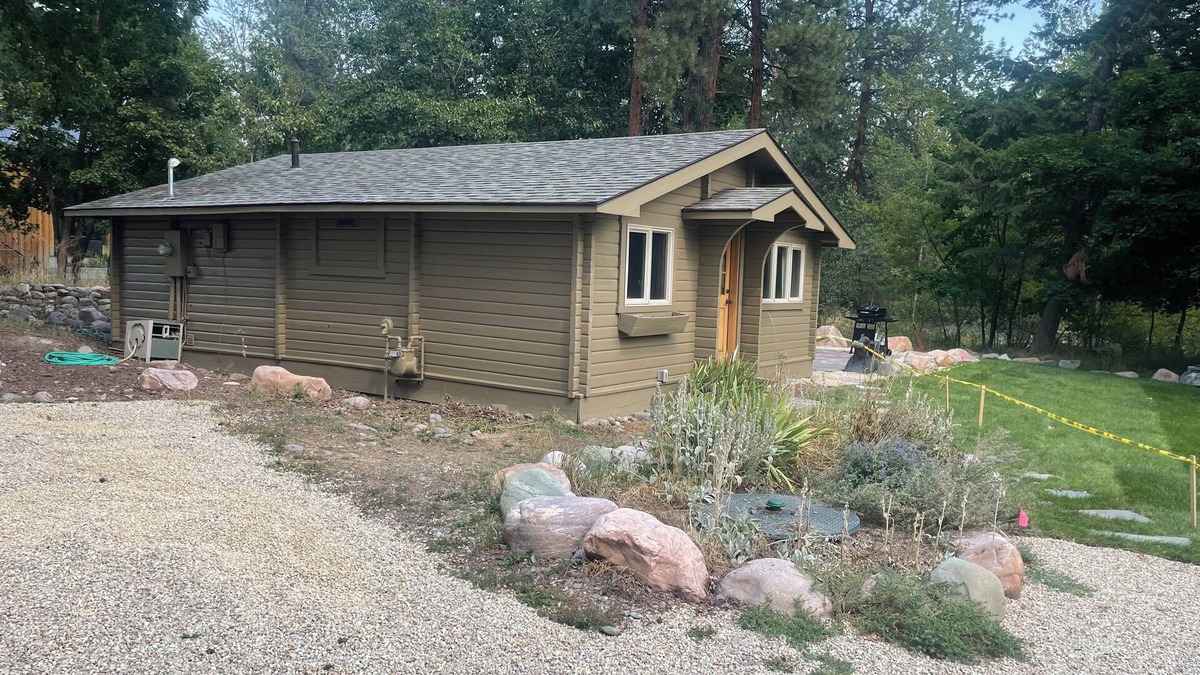 Upper Rattlesnake Cabin | Cozy Rattlesnake Creekside Cabin Retreat