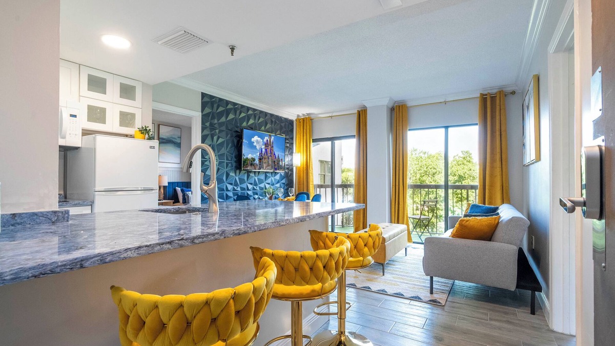 Southwest Orlando Apartment | Cozy Resort Condo 2bed/2bath 1 mile Universal Studios Orlando all amenities