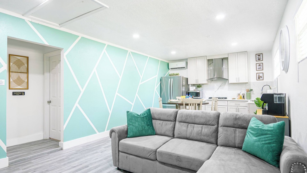Tavares Apartment | Cozy retreat 1-bedroom apartment with WiFi, AC in enjoyable Mount Dora
